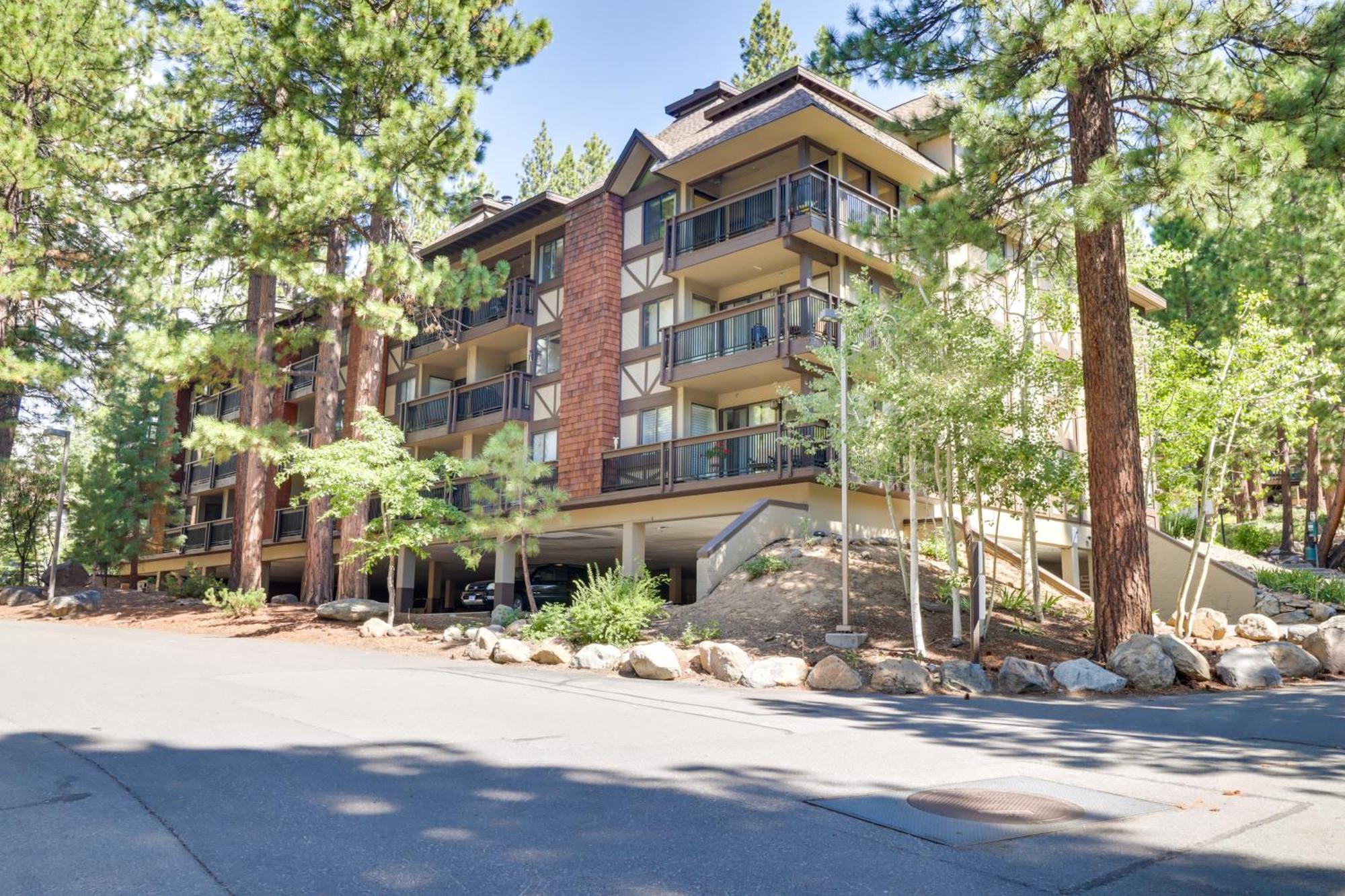 Incline Village Condo With Balcony 1 Mi To Trail! エクステリア 写真
